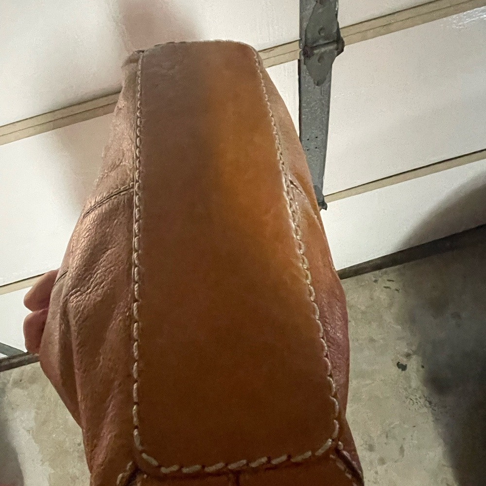 Michael Kors vintage camel handbag - Picture 13 of 16